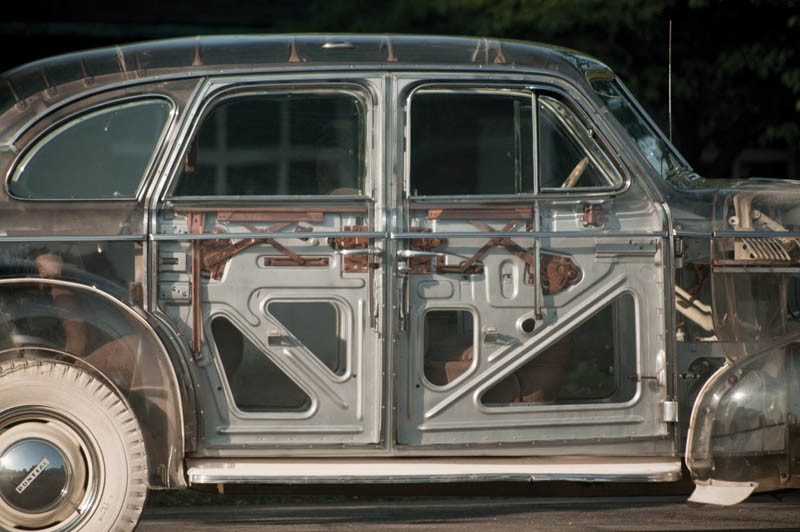 1939-pontiac-plexiglass-ghost-car-see-through-9