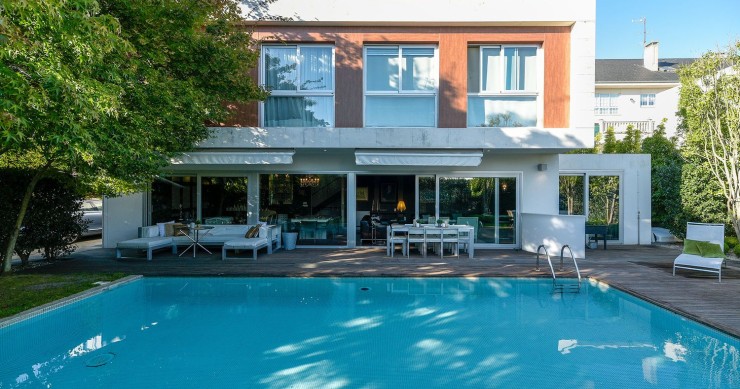 Cette villa est à vendre dans la région de Galice