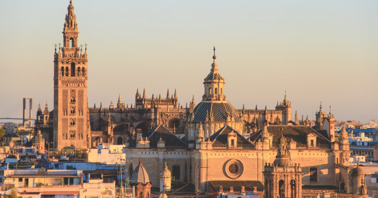 Seville, a residential paradise: more than 8,600 new homes and 9,505 second-hand homes